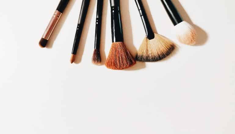 make up brushes